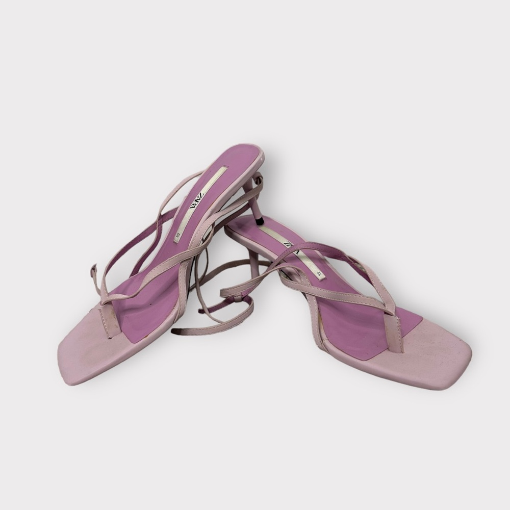 Zara Lilac strappy kitten heels - Picture 5 of 7